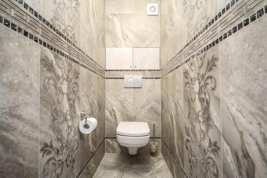 Deluxe Apartman Nivy 브라티슬라바 외부 사진